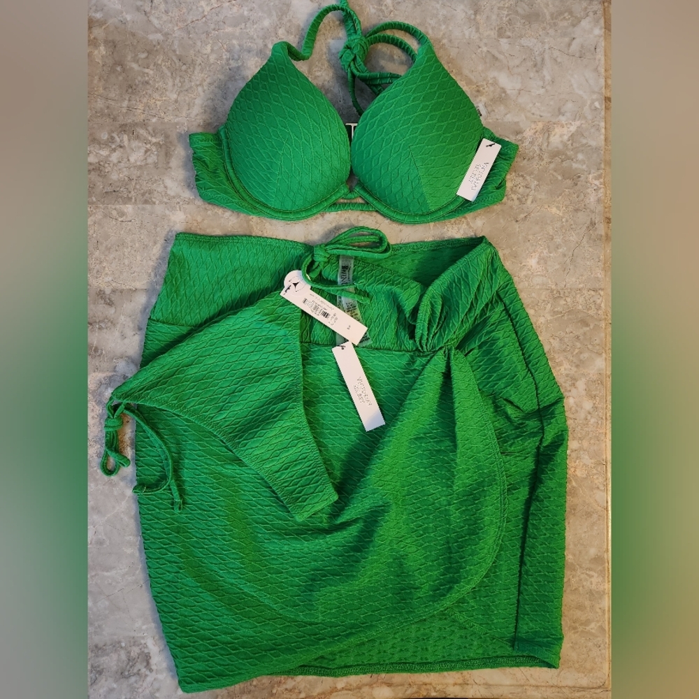 32AA/S/XS/S VS Swim Bombshell PushUp Bikini Top Thong Sarong Bikini Set